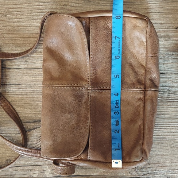 Genuine Leather Purse - Picture 8 of 9